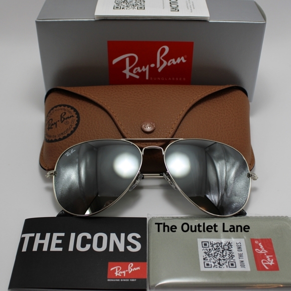 Model Display Ray-Ban Aviator Silver Mirror RB3025 - Picture 5 of 16